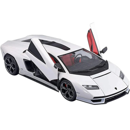 Bburago 1:24 Lamborghini Countach LPI 800-4 Die-Cast Model Car – White | Official Licensed Collectible