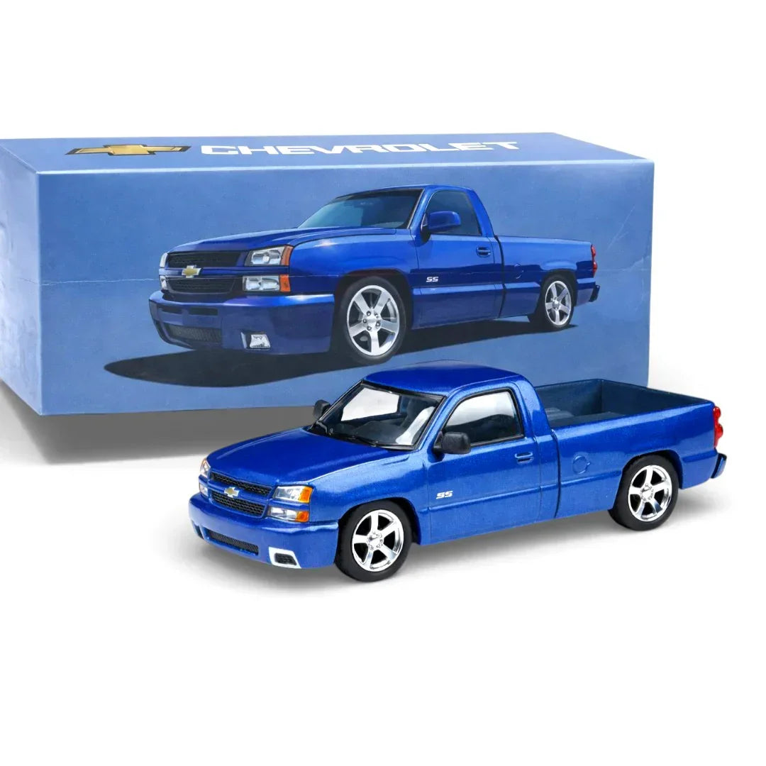 PARA64 1:64 2006 Chevrolet Silverado Single Cab Ming Blue – 2025 Special Projects 05 Diecast Model