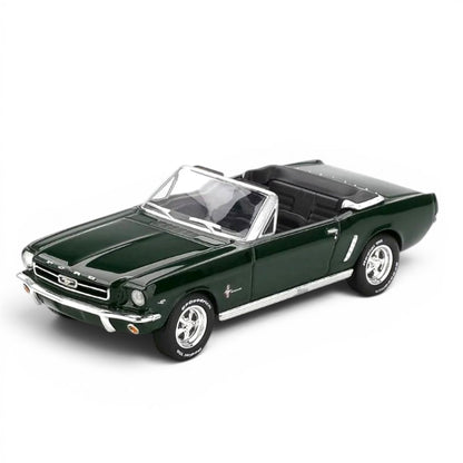 Mini GT 1:64 (Blister Pack) Ford Mustang Convertible 1964 Highland Green Diecast Model Car