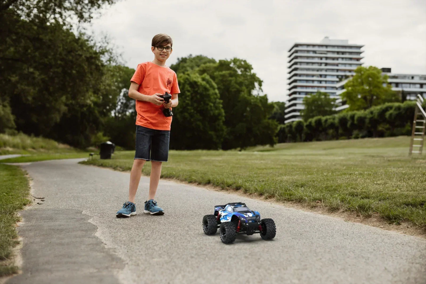 Mirana Spectre High-Speed RC Hobby Car – Ultimate Racing Performance - Jaiman Toys
