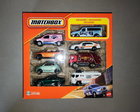 Matchbox 1:64  Die-Cast 8 Vehicle Gift Pack – Realistic Cars, Trucks & Emergency Vehicles Set