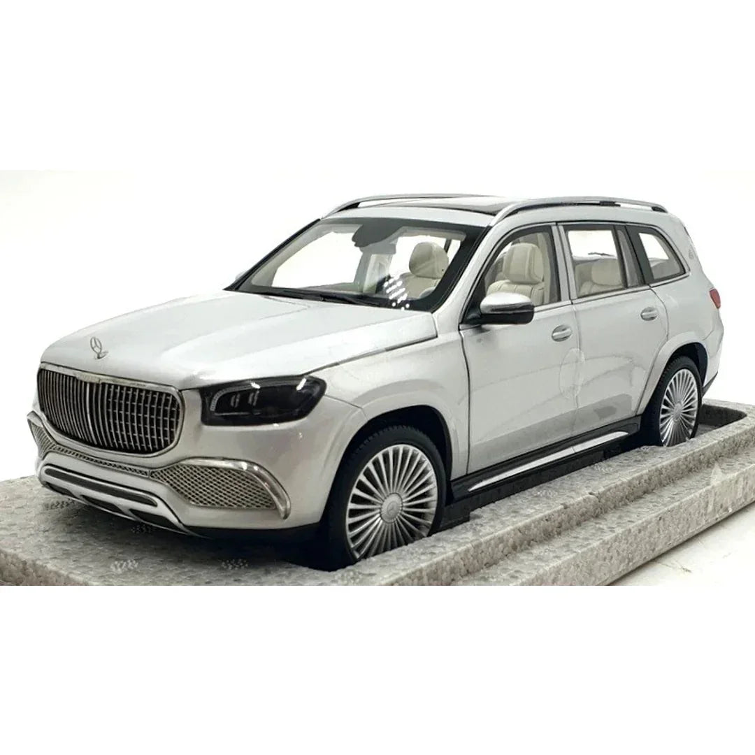 Paragon 1:18 Mercedes-Maybach GLS 600 Silver Diecast Model – Luxury SUV All-Opening Collector Car