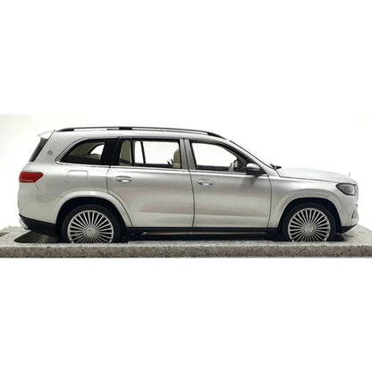 Paragon 1:18 Mercedes-Maybach GLS 600 Silver Diecast Model – Luxury SUV All-Opening Collector Car