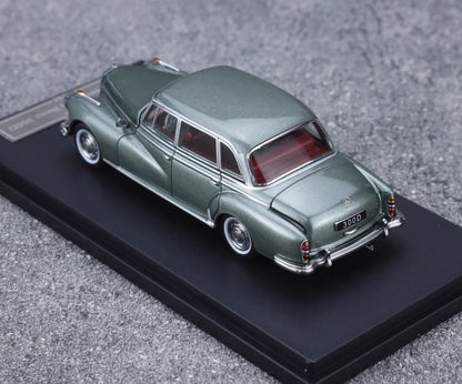 GFCC 1:64 Mercedes-Benz 300D Diecast Car Model | Premium Collectible Scale Model Available in 5 Variants