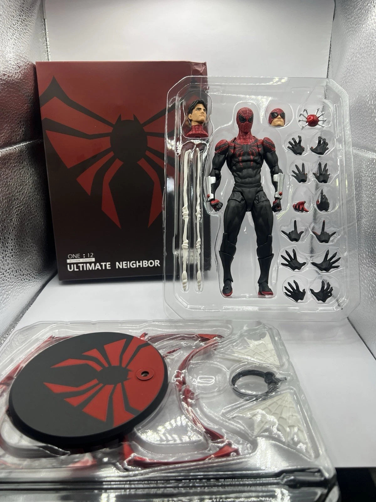 Ultimate Neighbor Spider-Man Figure 1/12  | Premium Articulated Action Figure with Accessories | Collectible Marvel Superhero Toy