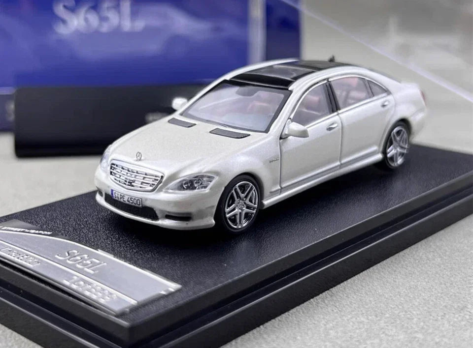 Street Warrior 1/64 S65L White Diecast Models Car - Jaiman Toys