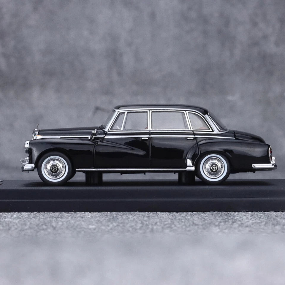 GFCC 1:64 Mercedes-Benz 300D Diecast Car Model | Premium Collectible Scale Model Available in 5 Variants