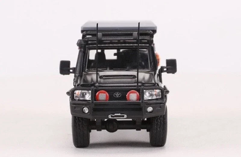 Autobots 1:64 Black Land Cruiser LC79 Pickup Truck Model Diecast Metal Car