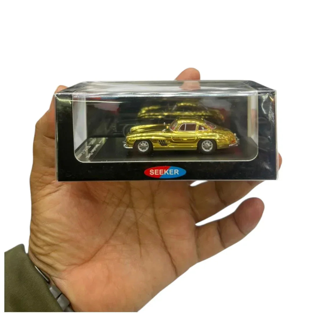 SEEKER 1:64 Mercedes-Benz 300 SL (W198) Gullwing – Chrome Finish Diecast Model Car (2 Variants)