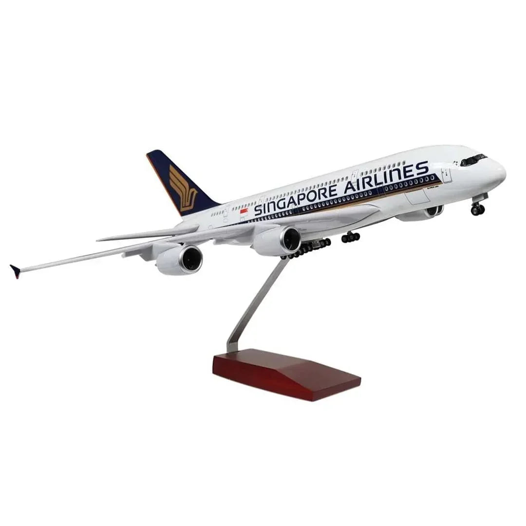 Singapore Airlines A380 |9V SPD Aircraft LED Lit - Diecast Airplane 1/130 Plane Model Replica Toy Decor - 46 cm - Jaiman Toys