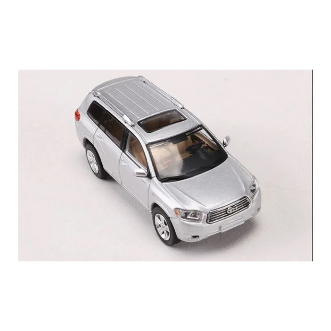 GCD 1:64 Toyota Highlander Diecast Model Car – Silver LHD | Premium Collectible SUV Miniature