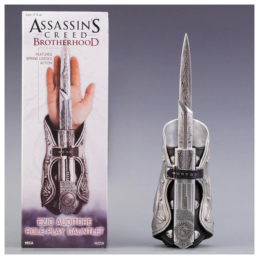 Assassin's Creed : Ultimate BROTHERHOOD- EZIO AUDITORE'S ARMORED VAMBRACE Hidden Blade Gauntlet Set! Role-Play Accessory Age 17+ - Jaiman Toys